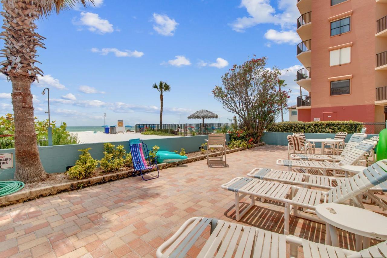 Redington Surf Resort By Travel Resort Services St. Pete Beach Exterior photo